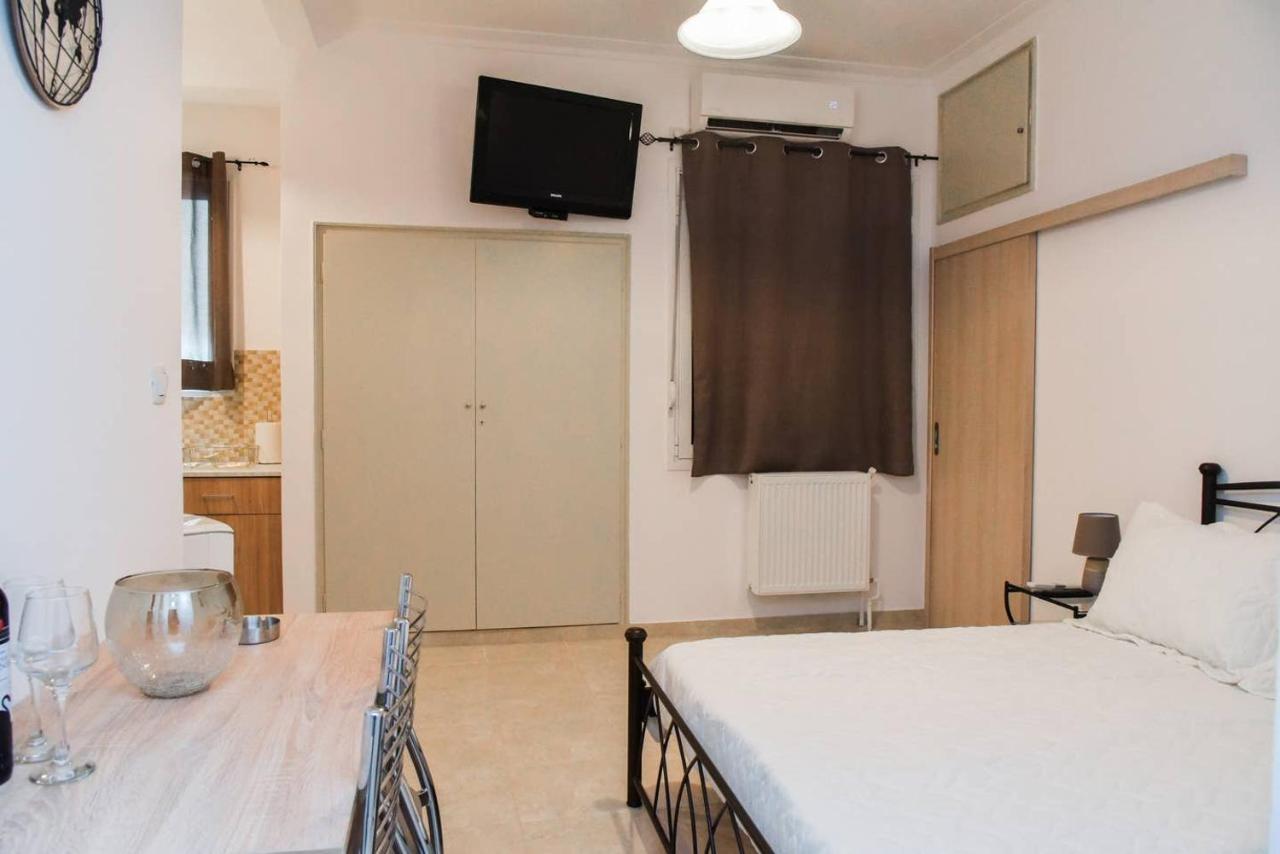 Central Studio At Plateia Amerikis 1Bed 2 Pers Apartman Athén Kültér fotó