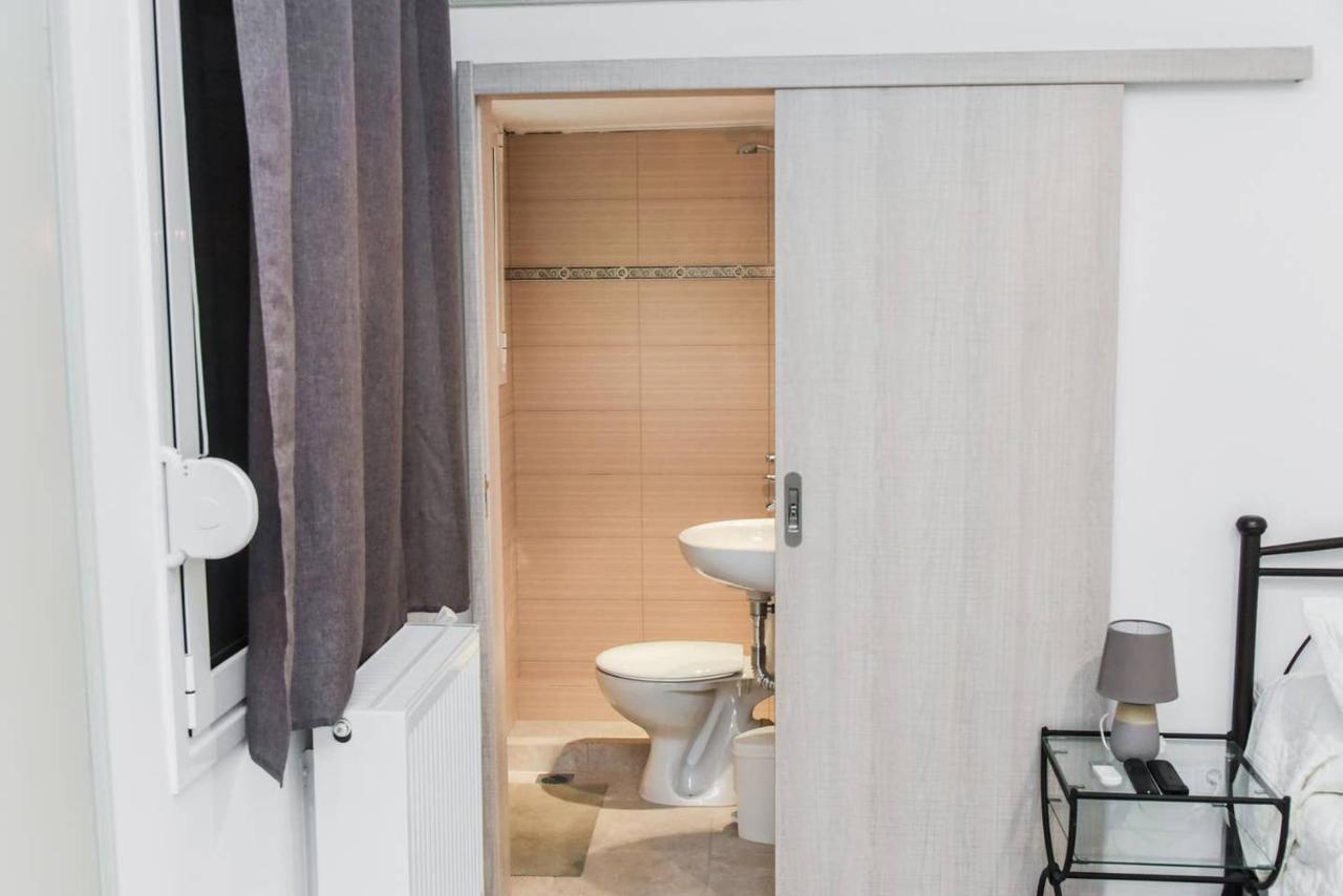 Central Studio At Plateia Amerikis 1Bed 2 Pers Apartman Athén Kültér fotó